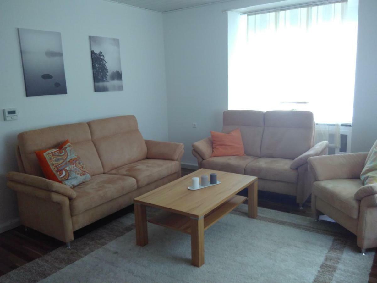 Ruhige Wohnung Zentrumsnah Pirmasens Bagian luar foto