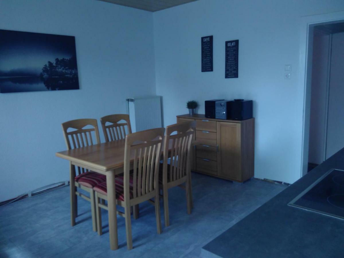 Ruhige Wohnung Zentrumsnah Pirmasens Bagian luar foto
